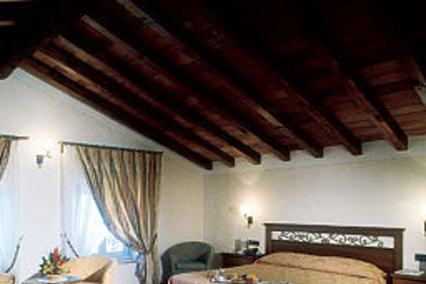 Antico Borgo La Muratella (Cologno al Serio)